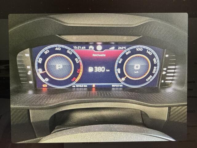 Skoda Kodiaq 2.0 TSI 190pk 4x4 Sportline Business | Pano | Keyless | Canton | LED | RS-Stoelen |