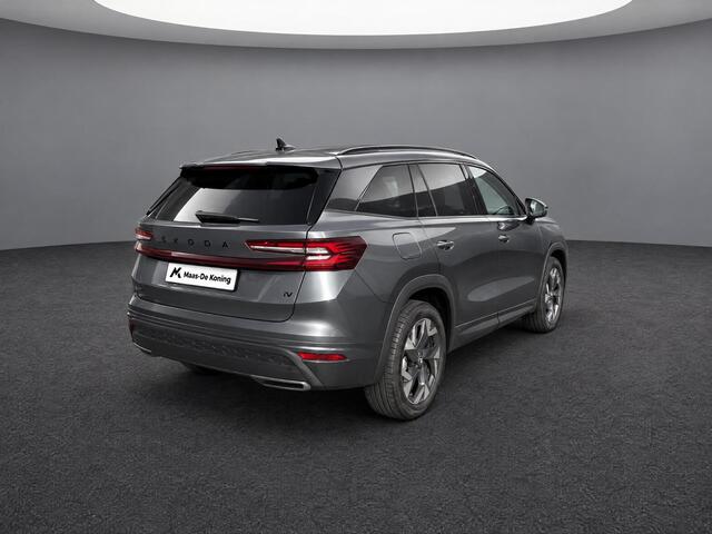Skoda Kodiaq 1.5 TSI 204pk DSG PHEV Sportline Business · Panoramadak · Wegklapbare Trekhaak · Camera · Elek. Trekhaak · Elek. Voorstoel · 19'' Inch · Garantie t/m 01-07-2030 of 100.000km