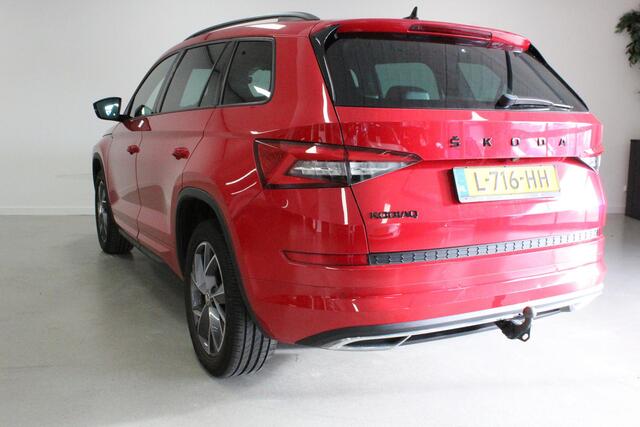 Skoda Kodiaq 1.5 TSI Sportline Business 7p. | STOEL+STUUR/VERW | WEGKL-TRHAAK | CLIMA | CAMERA | PDC V+A | DAB