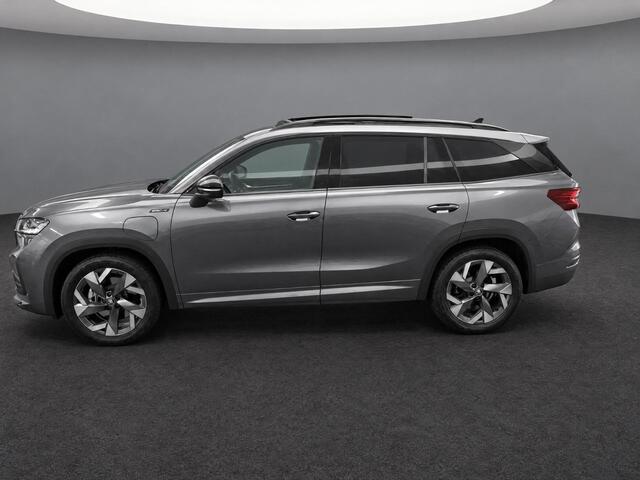 Skoda Kodiaq 1.5 TSI 204pk DSG PHEV Sportline Business · Panoramadak · Alarm · Wegklapbare Trekhaak · Elek. Voorstoel · 19'' Inch · Garantie t/m 06-07-2030 of 100.000km