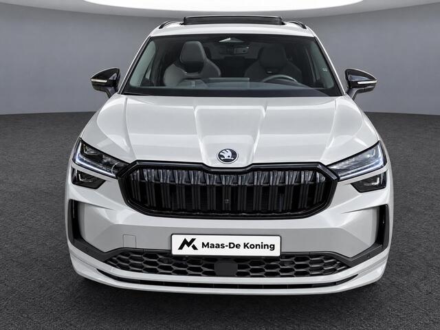 Skoda Kodiaq 1.5 TSI 204pk DSG PHEV Sportline Business · Panoramadak · Camera · Wegklapbare Trekhaak · Elek. Achterklep · Elek. Voorstoel · 19'' Inch · Garantie t/m 06-07-2030 of 100.000km
