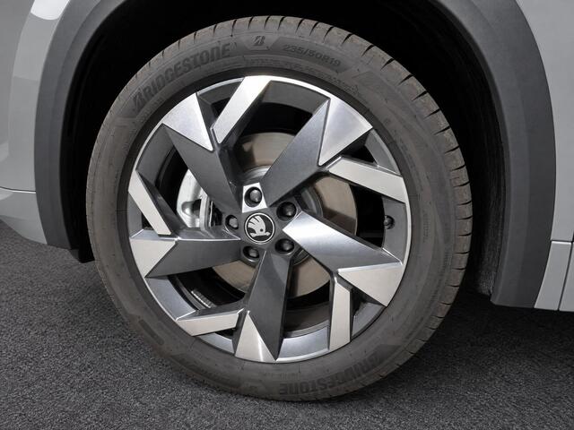 Skoda Kodiaq 1.5 TSI 204pk DSG PHEV Sportline Business · Panoramadak · Camera · Wegklapbare Trekhaak · Elek. Achterklep · Elek. Voorstoel · 19'' Inch · Garantie t/m 06-07-2030 of 100.000km