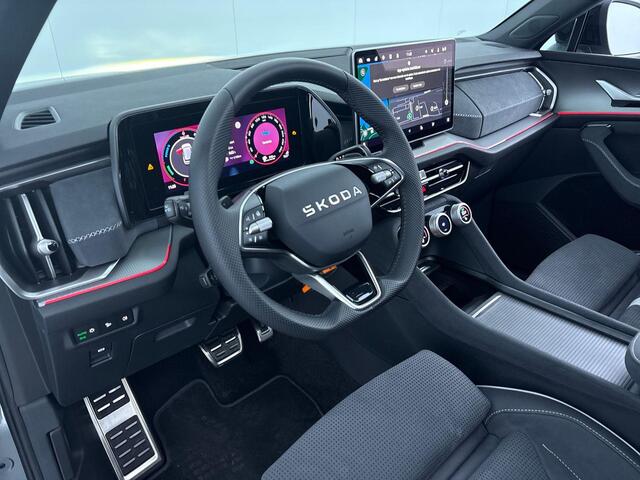 Skoda Kodiaq 1.5 TSI PHEV Sportline Business 204 pk Automaat (DSG) | Panoramadak | Trekhaak (wegklapbaar) | Winterpakket | Achteruitrijcamera | Verlengde garantie | Navigatie