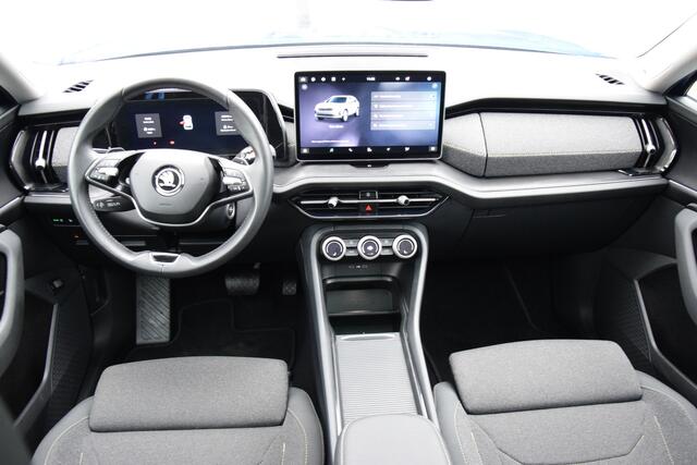 Skoda Kodiaq 1.5 TSI 150PK MHEV Business Edition DSG Automaat | Fabrieks Garantie | Geen Import | Trekhaak | Panoramadak | Stoel + Achterbank + Stuurverwarming | Apple Carplay/Android Auto | Electr. verstelbare voorstoelen |