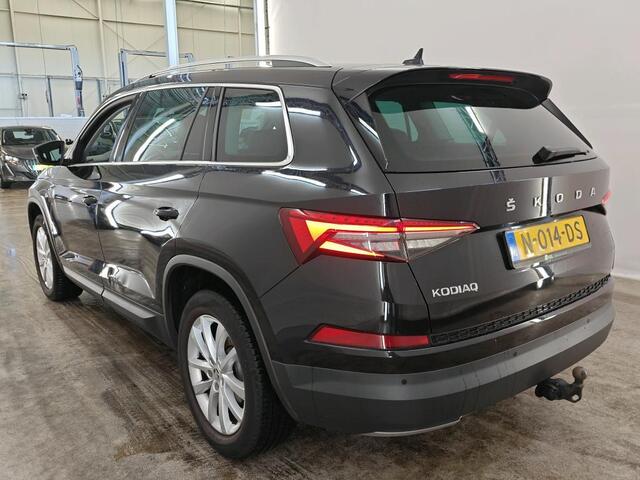Skoda Kodiaq 1.5 TSI Business Edition 7p 1e Eigenaar | Volledig Onderh | NL-Auto | BTW | Elek Trekhaak | Camera | Navi | Climate | Carplay | Keyless | PDC