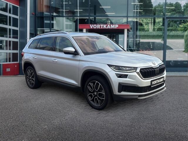 Skoda Kodiaq 2.0 TDI DSG STYLE 4X4 PANO-DAK/TREKHAAK/CAMERA/CRUISE/MEM/STOELVERW
