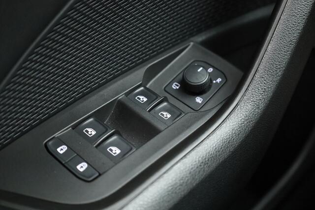 Skoda OCTAVIA Combi 1.5 TSI First Edition | Navi | Camera | Adapt. Cruise | Keyless | CarPlay | 18''