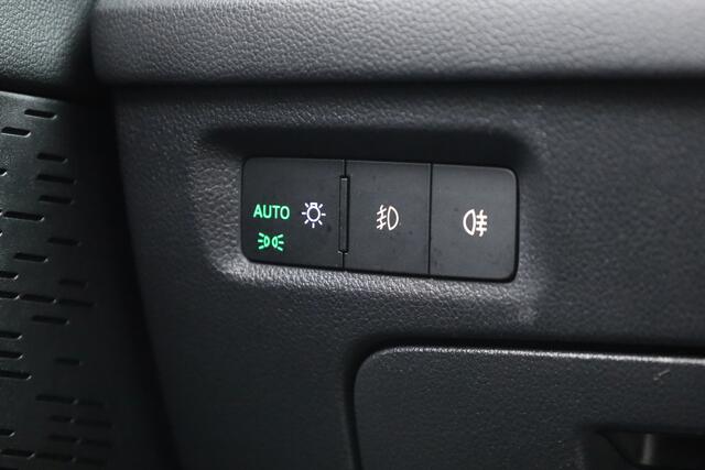 Skoda OCTAVIA Combi 1.5 TSI First Edition | Navi | Camera | Adapt. Cruise | Keyless | CarPlay | 18''