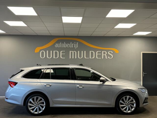 Skoda OCTAVIA Combi 1.4 TSI iV PHEV Style Panoramadak/HeadUpDisplay/SideAssist