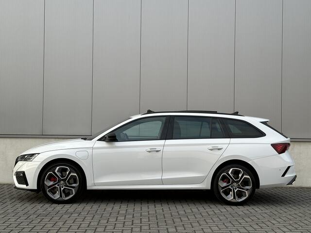 Skoda OCTAVIA 1.4 TSI RS iV 245pk FULL PANO ACC ECC CAMERA NAVI PDC