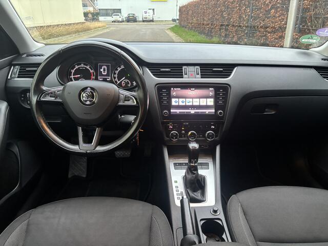 Skoda OCTAVIA Combi 1.0 TSI Greentech Ambition Business / AUTOMAAT / NAVI / STOELVERWARMING / CRUISE