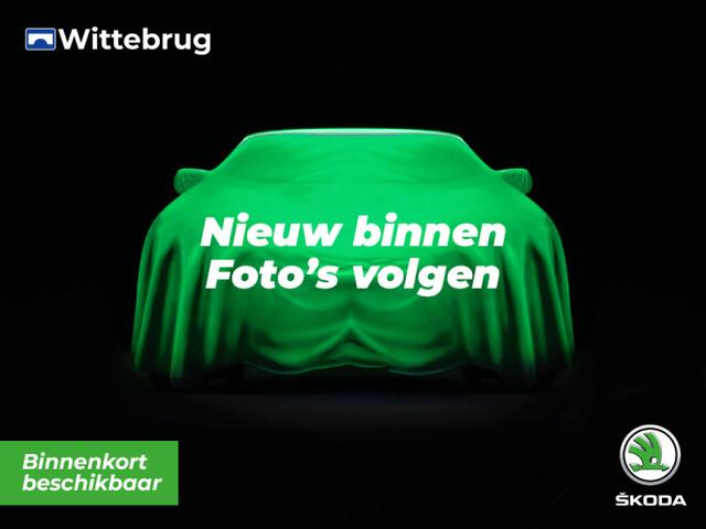 Skoda OCTAVIA Combi 1.4 TSI iV PHEV 204pk DSG Sportline Business / Panoramadak / Head-Up Display / LED Matrix / Stuur & Stoelverwarming / Camera / 19" LMV
