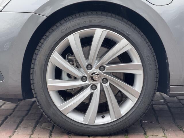 Skoda OCTAVIA Combi 1.4 TSI iV PHEV Style | Camera | LED | 18"