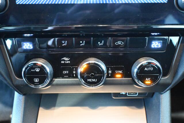 Skoda OCTAVIA Combi 1.0 TSI Greentech Business Edition Clima Cruise control Navigatie 1e Eigenaar Trekhaak Inruil mogelijk