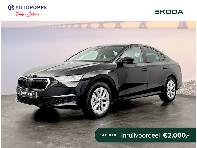 Skoda OCTAVIA First Edition 1.5 TSI m-HEV 85 kW / 115 pk Hatchba