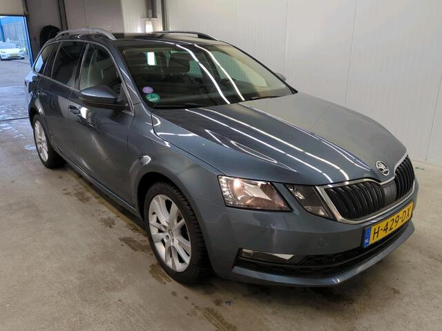 Skoda OCTAVIA Combi 1.0 TSI Gr. Clever Edition TREKHAAK AUTOMAAT CLIMA NAVI