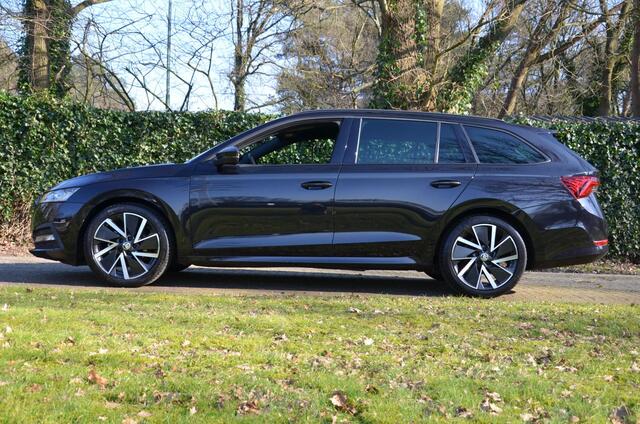 Skoda OCTAVIA Combi 1.0 e-TSI Sport Business Automaat/Navi/Pdc/Ecc/virtual dashboard/Apple Carplay/Android Auto/Privacy-Glass/18-Inch Lmv