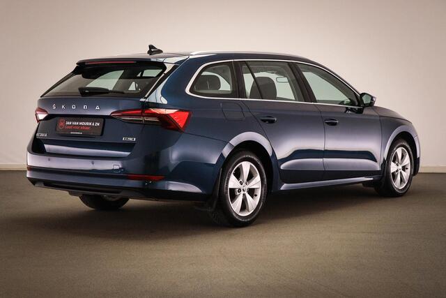 Skoda OCTAVIA Combi 1.0 e-TSI Business Edition | CLIMA | STOELVERWARMING | SFEERVERLICHTING | DAB | SMARTLINK