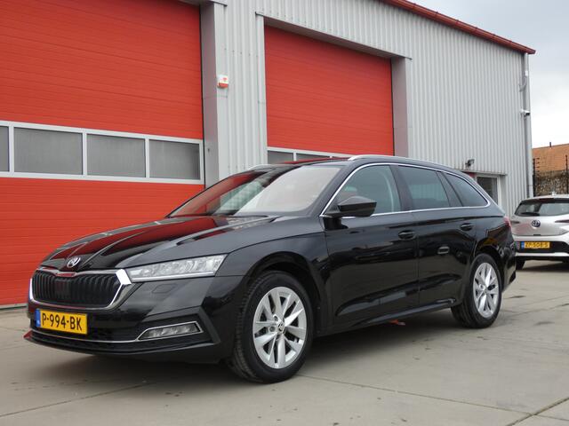 Skoda OCTAVIA Combi 1.0 e-TSI Business Edition Plus/ automaat/ zeer mooi!