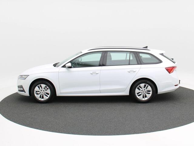 Skoda OCTAVIA Combi 1.0 e-TSi 110 Pk Automaat Business Edition | Navigatie | Trekhaak | Virtual Dashboard | Cruise Controle | 97.574 Km!!