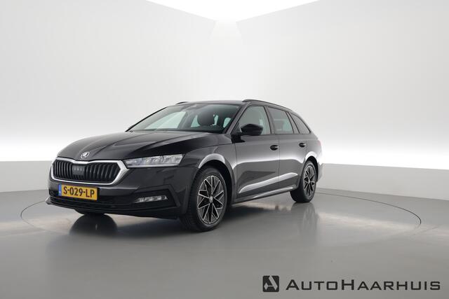 Skoda OCTAVIA Combi 1.5 e-TSI Business Edition | Navi | Adapt. Cruise | Trekhaak | Camera | Stoel- Stuurverw. |