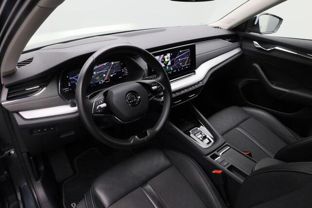 Skoda OCTAVIA Combi 1.4 TSI 204 pk DSG iV PHEV Business Edition Plus | Matrix LED | Geheugenstoelen | Head-up display | Stoel-/achterbankverwarming | Leder/stof