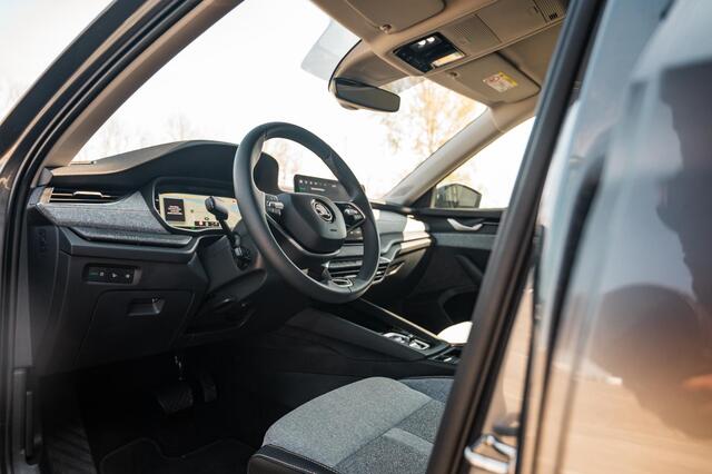 Skoda OCTAVIA Combi FL 1.5 TSI MHEV Selection | MATRIX-LED | DIGI DASH | STOELVERW. | CAMERA | ADAPTIVE CRUISE