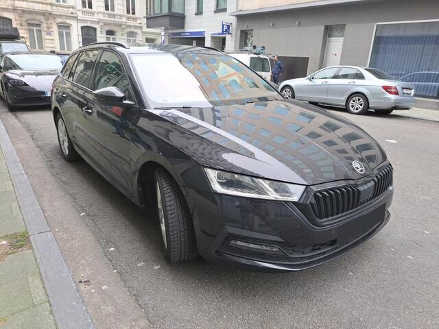 Skoda OCTAVIA Combi 1.4 TSI iV PHEV Business Edition | Wordt verwacht | A.cam | DCC | LED |