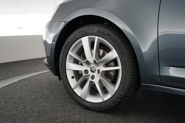 Skoda OCTAVIA Combi 1.0 TSI Style Business