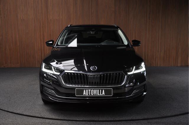 Skoda OCTAVIA Combi 1.4 TSI iV PHEV Leder Memory Camera ACC Stuurverwarming Ambient Keyless Virtual Headup