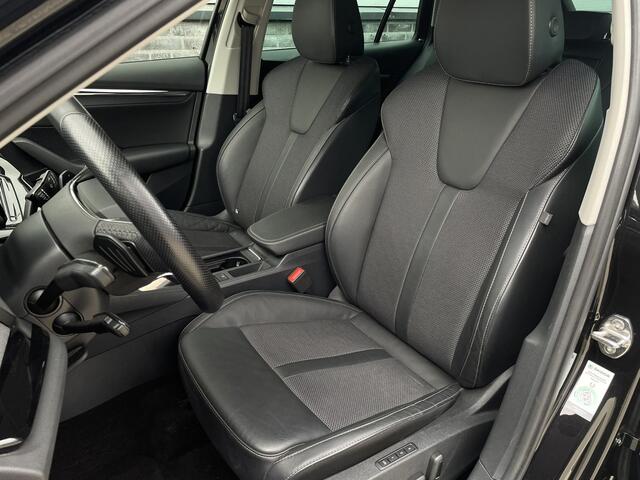 Skoda OCTAVIA Combi 1.4 TSI iV PHEV Sportline Business | Head-Up | Carplay | LED | Sfeerverl. Camera | Memory