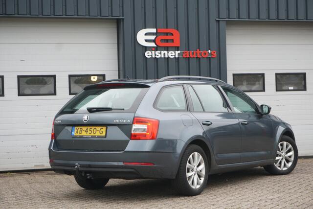 Skoda OCTAVIA Combi 1.0 TSI Greentech Ambition | TREKHAAK | CARPLAY| ECC | NAVI |