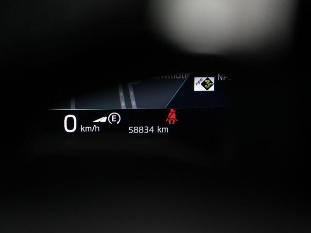Skoda OCTAVIA Combi 1.4 TSI 204 pk DSG iV PHEV Style | Panoramadak | Matrix LED | Geheugenstoelen | CANTON | Head-up display | Adaptief onderstel