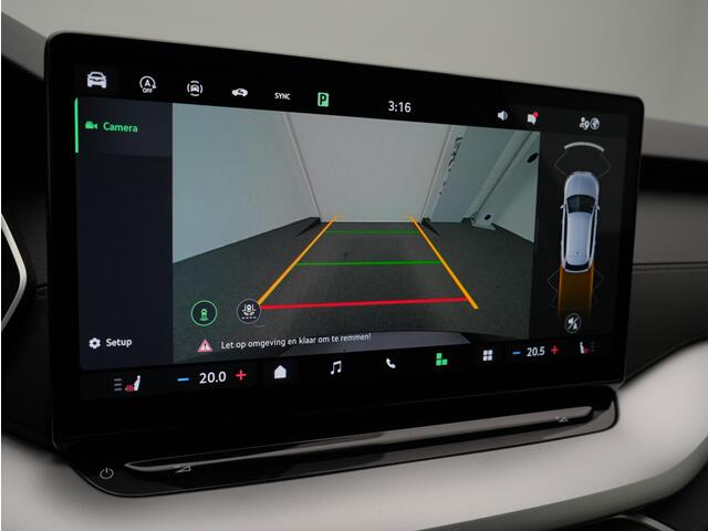Skoda OCTAVIA Combi 1.5 TSI 150 pk DSG MHEV Business Edition | Matrix LED | Stoel-/achterbankverwarming | Achteruitrijcamera | Navigatie