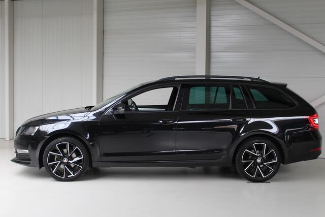 Skoda OCTAVIA Combi 1.5 TSI DSG Greentech Sport Business Navigatie | 18" Velgen | Led |