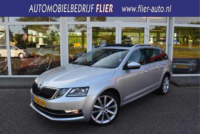 Skoda OCTAVIA Combi 1.5 TSI Greentech Style Business | Pano | PDC | Trekhaak | Orig. NL | NAP | Leder | Alcantara |