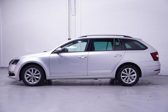 Skoda OCTAVIA 1.0 TSI Greentech Ambition Business Navi Clima Cruise PDC v+a Apple Carplay
