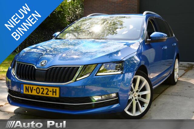 Skoda OCTAVIA Combi 1.0 TSI Greentech Style Business Automaat/Groot-Navigatie/Led/Pdc/Ecc/Trekhaak/Halfleer-alcantara/Panoramadak/Stoelverwarming/Achteruitrijcamera/Privacy-Glass/18-Inch Lmv