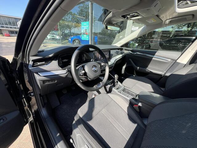 Skoda OCTAVIA Combi 1.0 TSI Business Edition Plus | Panoramadak | Navigatie