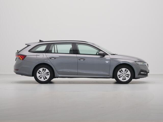 Skoda OCTAVIA Combi 1.0 e-TSI 110pk DSG Business Edition Trekhaak Navigatie Keyless Lm Velgen