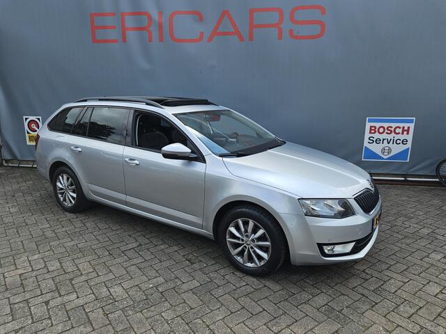 Skoda OCTAVIA 1.2 TSI Greentech Active NAV PDC TEL LEER PANODAK