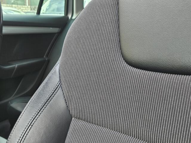 Skoda OCTAVIA 1.2 TSI Greentech Active NAV PDC TEL LEER PANODAK