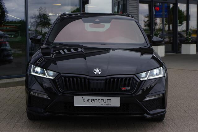 Skoda OCTAVIA Combi 1.4 TSI RS iV 245 PK PHEV BNS, Adap. Cruise Control, Navigatie, Keyless