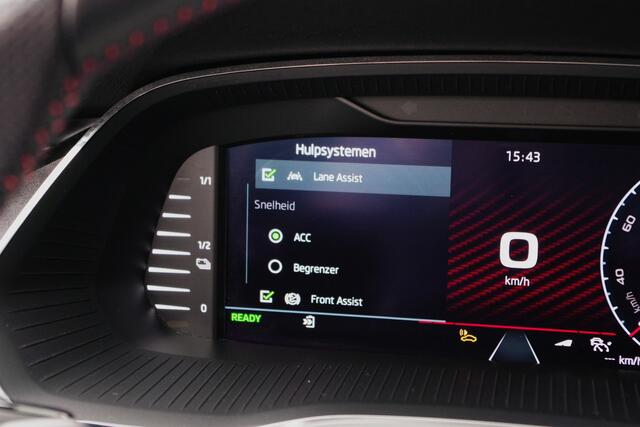 Skoda OCTAVIA Combi 1.4 TSI RS iV 245 PK PHEV BNS, Adap. Cruise Control, Navigatie, Keyless