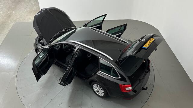Skoda OCTAVIA 1.0 TSI BUSINESS EDITION TREKHAAK