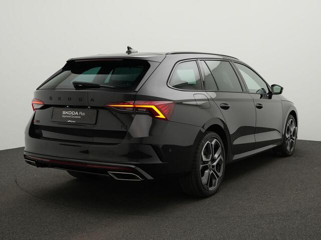 Skoda OCTAVIA Combi Business RS iV 1.4 TSI 180 kW / 245 pk DSG | Leder/alcantara | Geheugen-/massagestoelen | Adaptief onderstel | Head-up display | Stoel-/achterbankverwarming