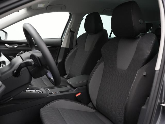Skoda OCTAVIA Combi 1.5 e-TSI 150 pk DSG Business Edition | Achteruitrijcamera | Stoelverwarming | Apple Carplay / Android Auto
