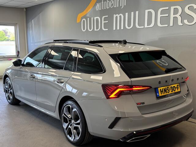Skoda OCTAVIA Combi 1.4 TSI RS iV PHEV Camera/Panoramadak/Headup-Display