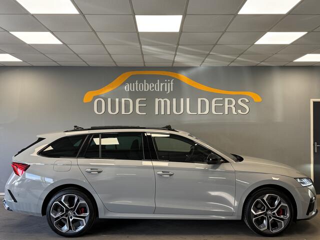 Skoda OCTAVIA Combi 1.4 TSI RS iV PHEV Camera/Panoramadak/Headup-Display