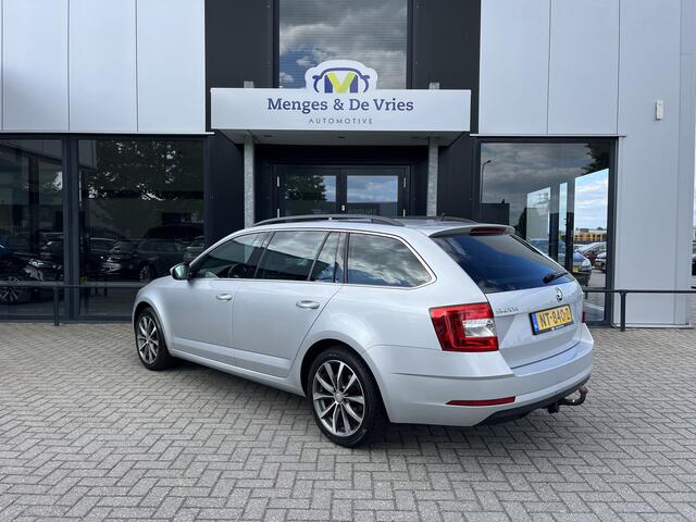 Skoda OCTAVIA Combi 1.0 TSI Greentech Ambition Business Airco ECC | Trekhaak | Stoelverwarming | Navigatie | NAP | Cruise Control | Isofix | Parkeersensoren